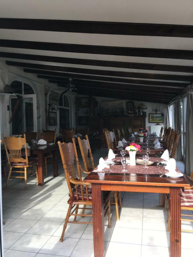 Hotel Normandie Schildow Buitenkant foto